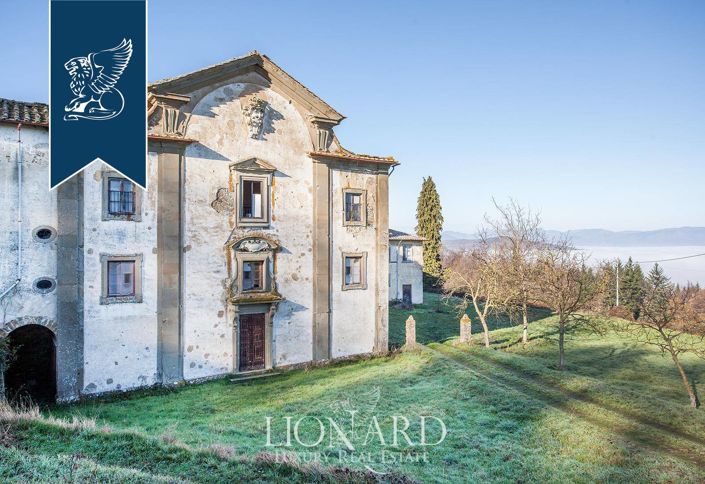 Image No.15-50 Bed Villa for sale