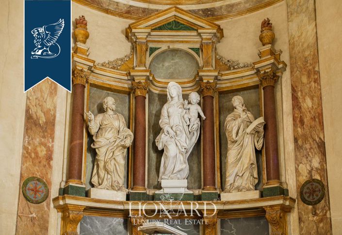 Image No.22-50 Bed Villa for sale