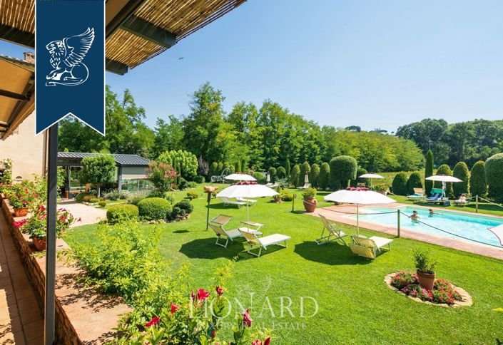 Image No.15-16 Bed Hotel for sale