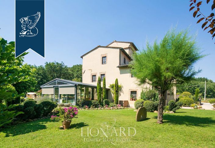 Image No.19-16 Bed Hotel for sale