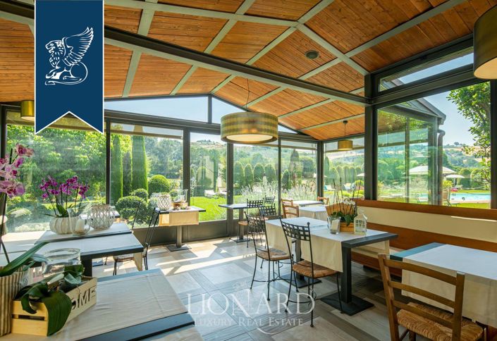 Image No.23-16 Bed Hotel for sale