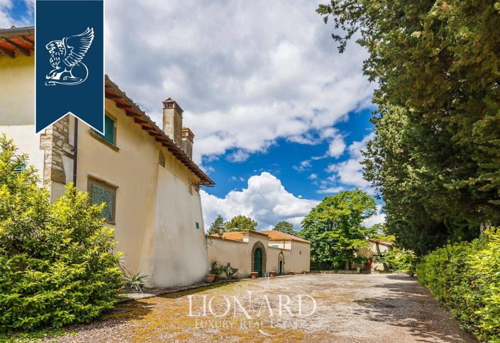 Image No.14-12 Bed Villa for sale