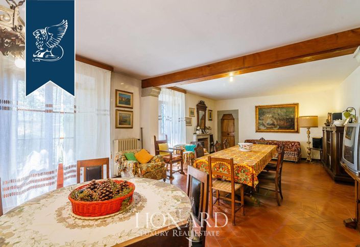 Image No.31-12 Bed Villa for sale