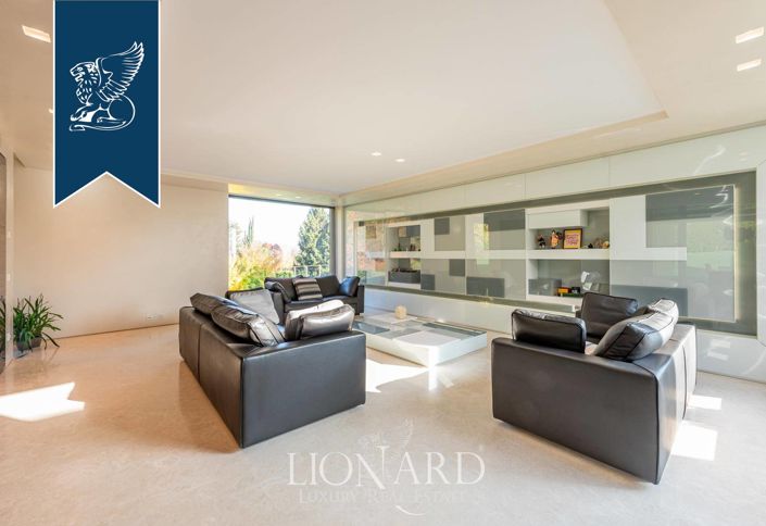 Image No.22-4 Bed Villa for sale