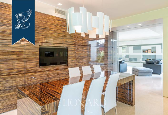 Image No.29-4 Bed Villa for sale