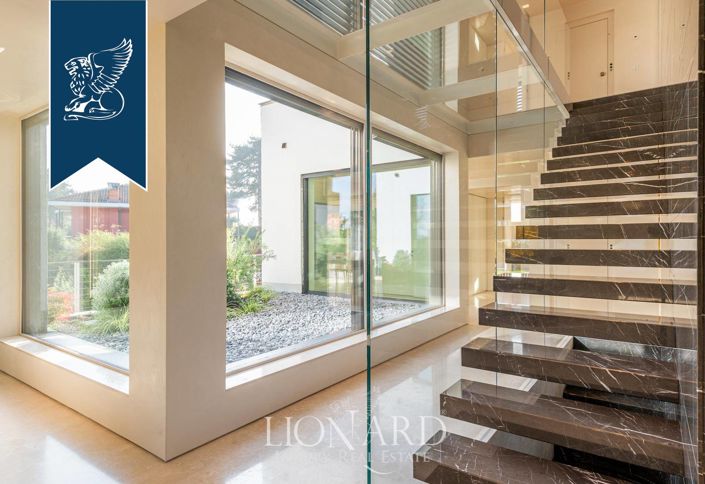 Image No.35-4 Bed Villa for sale