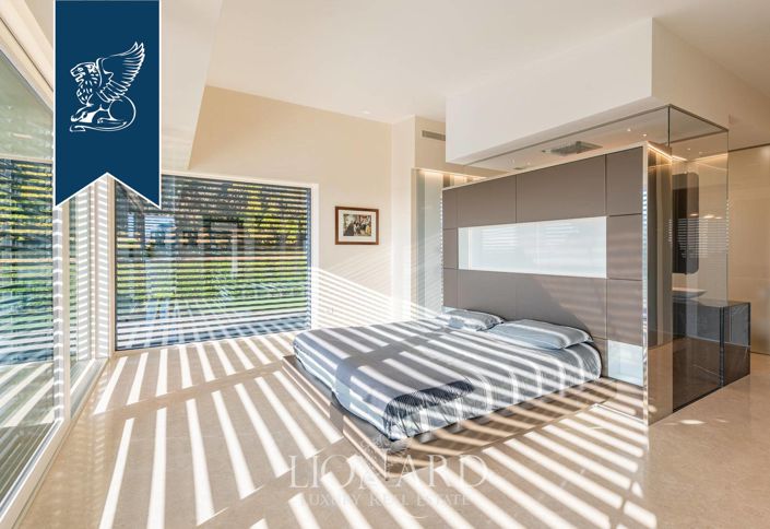 Image No.38-4 Bed Villa for sale