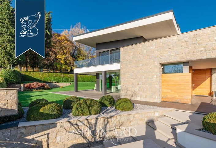 Image No.6-4 Bed Villa for sale