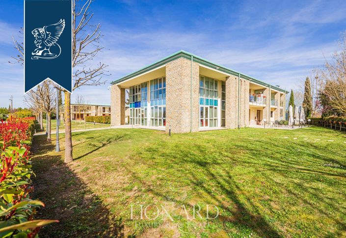 Image No.5-64 Bed Hotel for sale