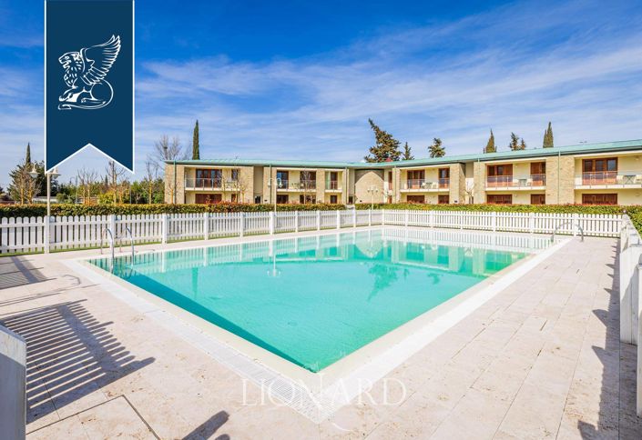 Image No.7-64 Bed Hotel for sale