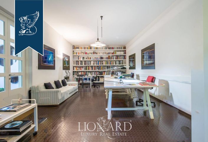 Image No.46-5 Bed Villa for sale