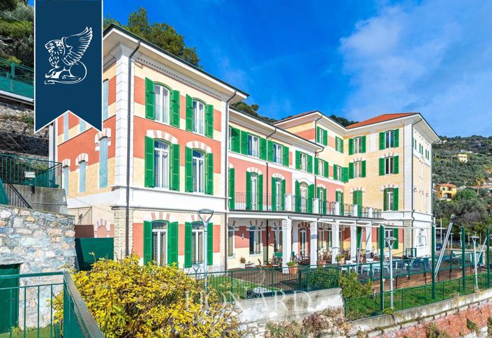 Image No.11-Villa de 43 chambres à vendre à Finale Ligure