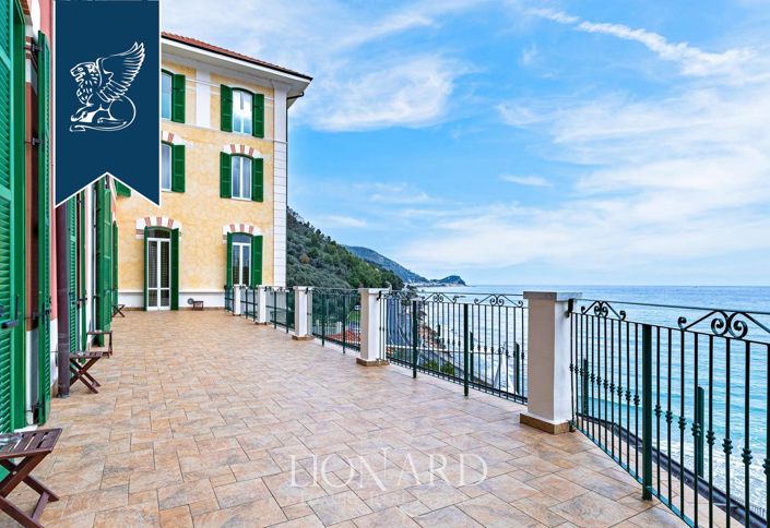 Image No.21-Villa de 43 chambres à vendre à Finale Ligure