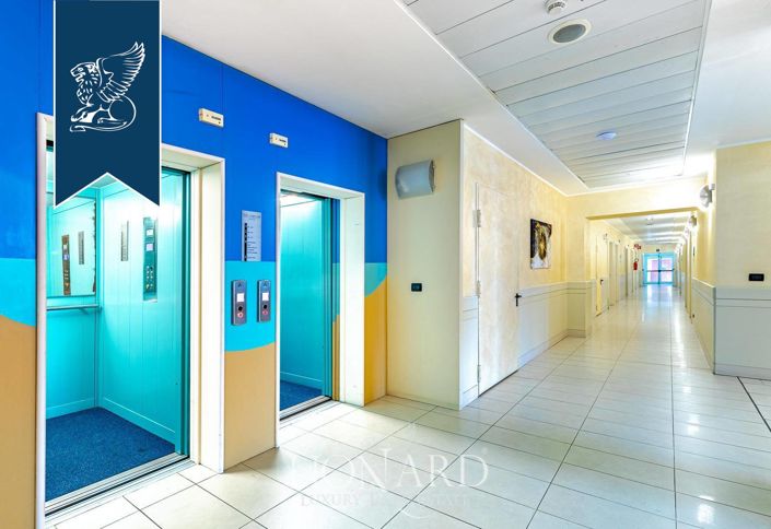 Image No.27-Villa de 43 chambres à vendre à Finale Ligure