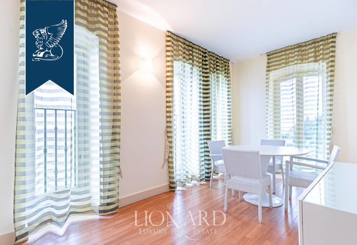 Image No.44-Villa de 43 chambres à vendre à Finale Ligure