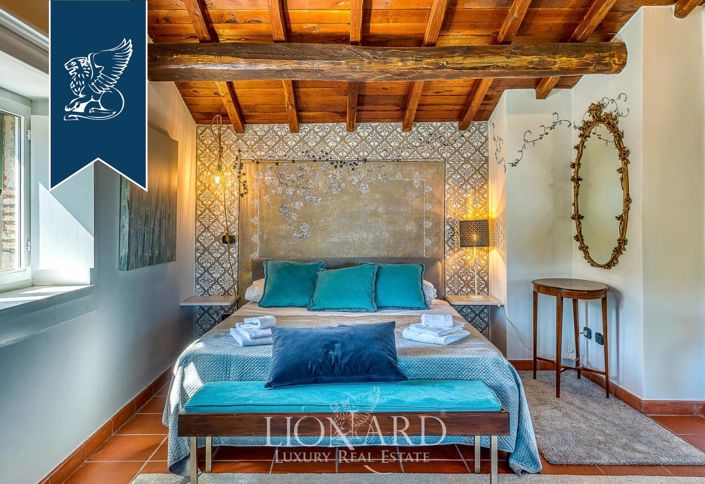 Image No.129-18 Bed Farmhouse for sale