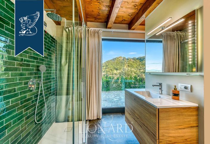 Image No.159-18 Bed Farmhouse for sale