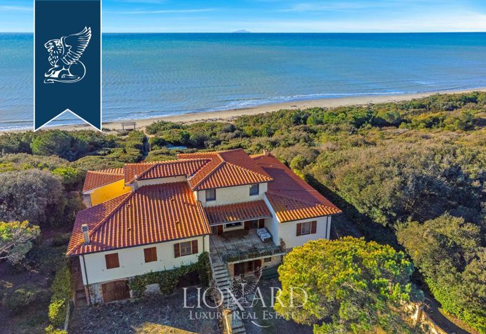 Image No.20-12 Bed Villa for sale