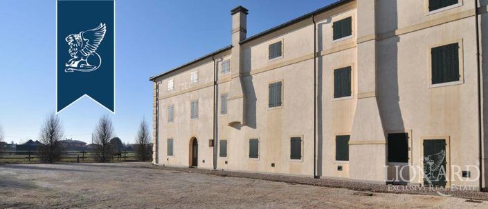 Image No.7-2 Bed Villa for sale