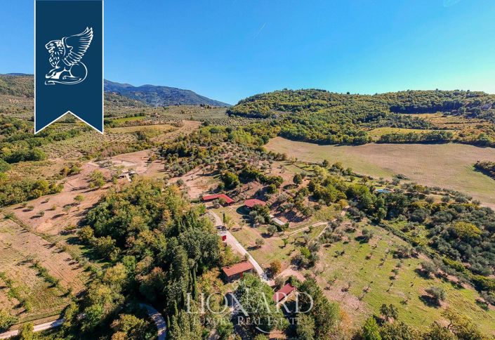 Image No.12-8 Bed Farmhouse for sale