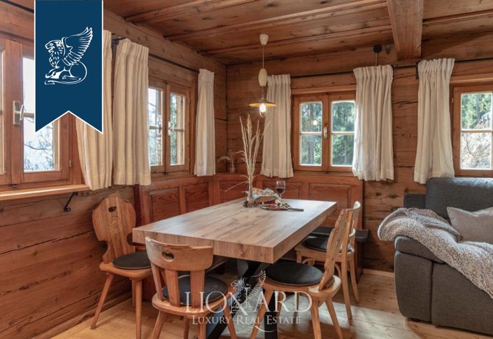 Image No.2-4 Bed Villa for sale