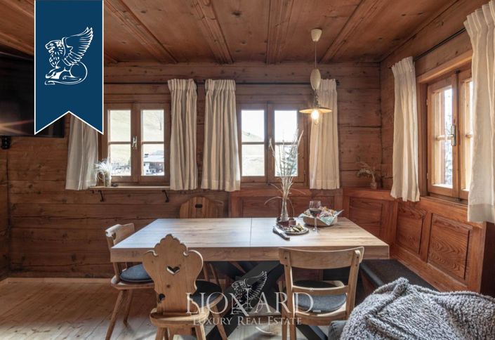 Image No.4-4 Bed Villa for sale