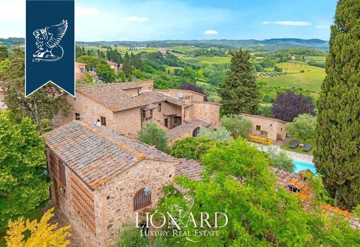 Image No.20-11 Bed Farmhouse for sale