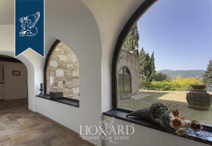 Image No.44-Ferme de 12 chambres à vendre à Cetona