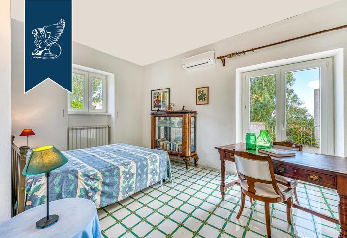 Image No.37-Villa de 4 chambres à vendre à Naples