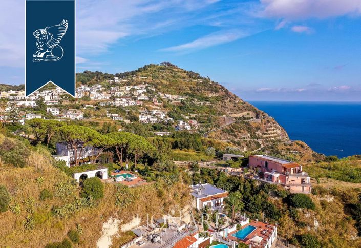 Image No.45-Villa de 4 chambres à vendre à Naples