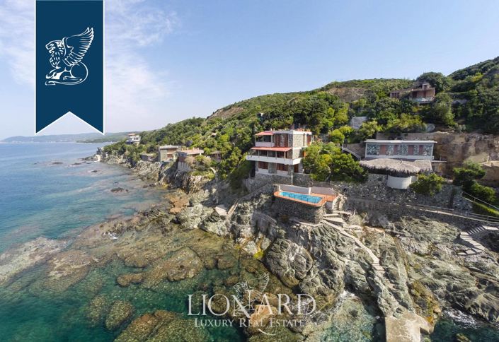 Image No.2-Villa de 5 chambres à vendre à Rosignano Marittimo