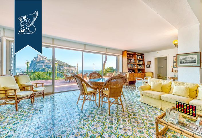 Image No.15-Villa de 4 chambres à vendre à Ischia