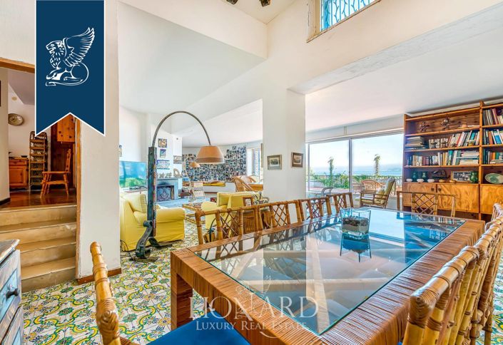 Image No.17-Villa de 4 chambres à vendre à Ischia