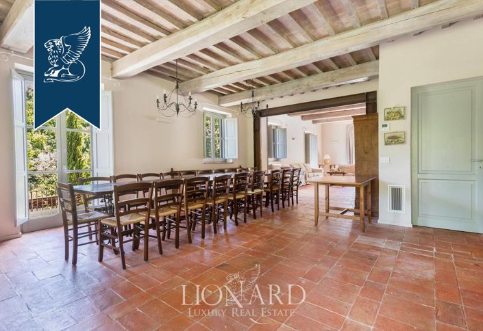 Image No.14-8 Bed Villa for sale