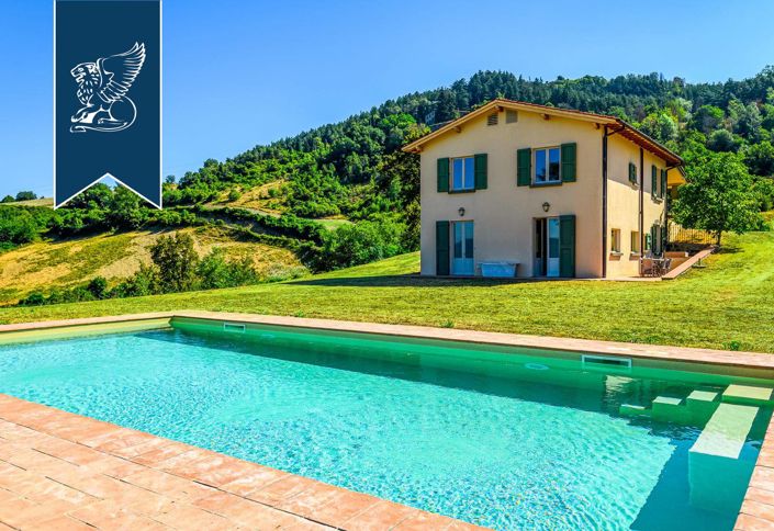 Image No.19-4 Bed Country House for sale