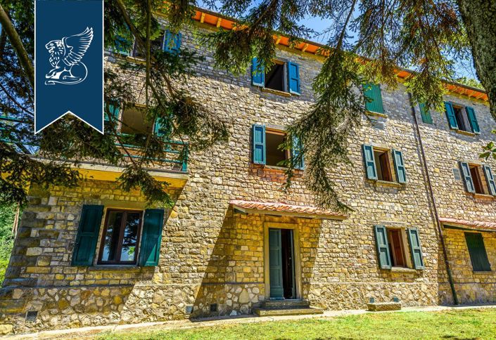 Image No.40-4 Bed Country House for sale