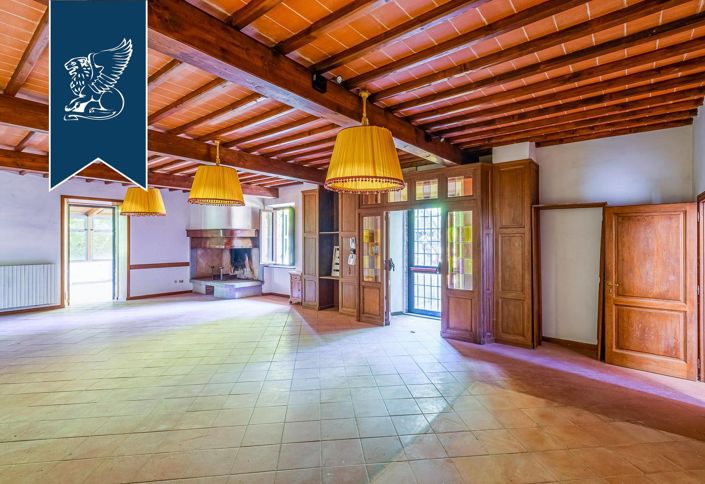 Image No.41-4 Bed Country House for sale