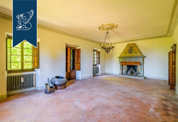 Image No.42-4 Bed Country House for sale