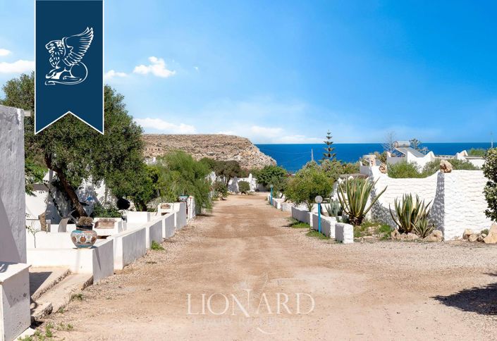 Image No.15-Villa de 54 chambres à vendre à Agrigente