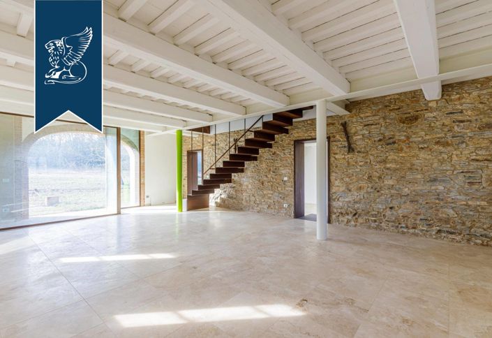 Image No.36-16 Bed Country House for sale