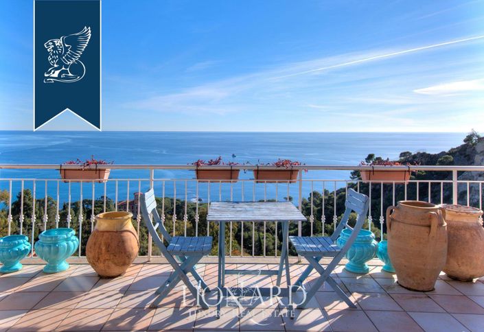 Image No.20-4 Bed Villa for sale