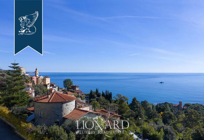 Image No.3-4 Bed Villa for sale