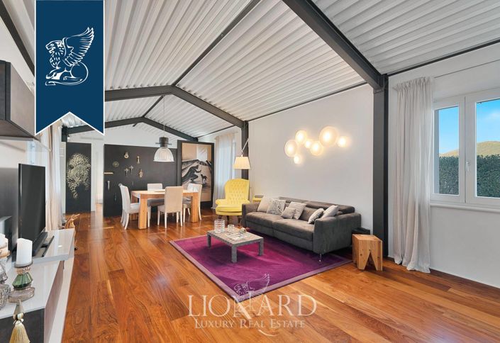 Image No.5-7 Bed Villa for sale