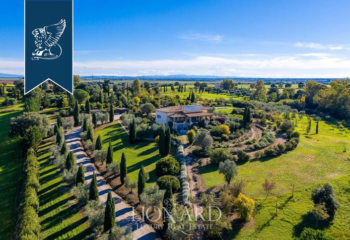 Image No.2-6 Bed Villa for sale