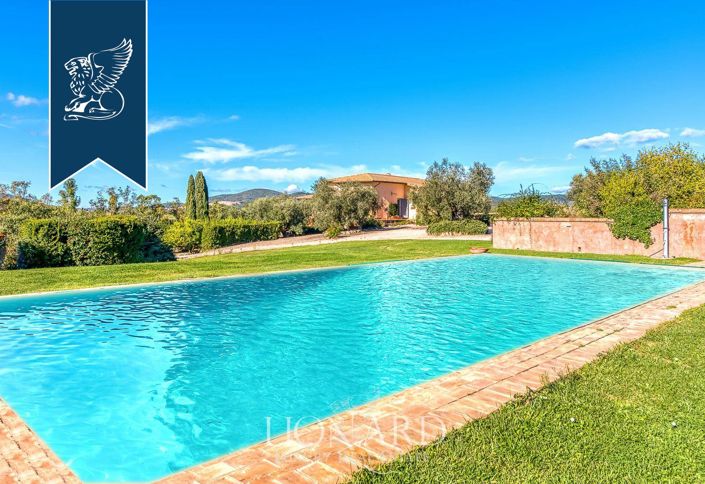 Image No.5-6 Bed Villa for sale