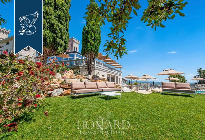 Image No.9-Un hôtel de 19 chambres à vendre à Campiglia Marittima