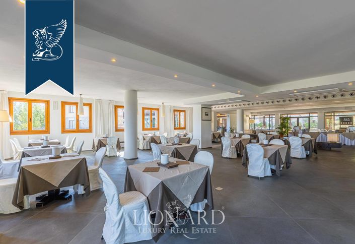 Image No.70-60 Bed Hotel for sale