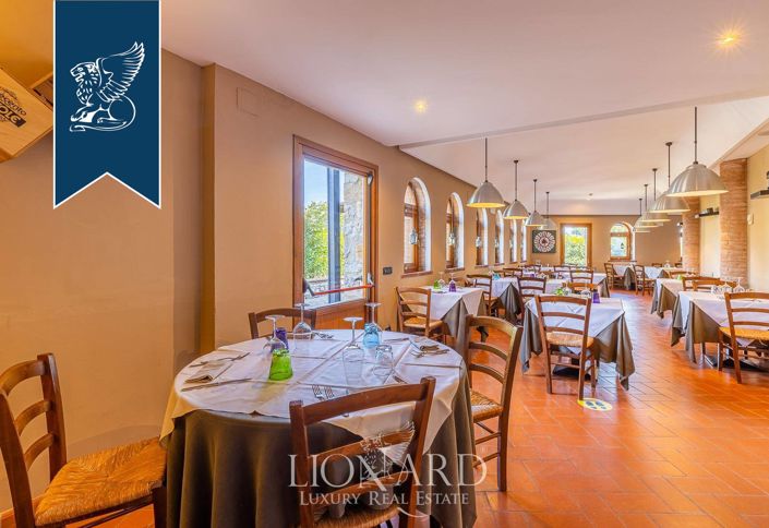 Image No.75-60 Bed Hotel for sale