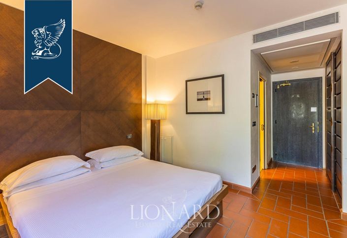 Image No.80-60 Bed Hotel for sale