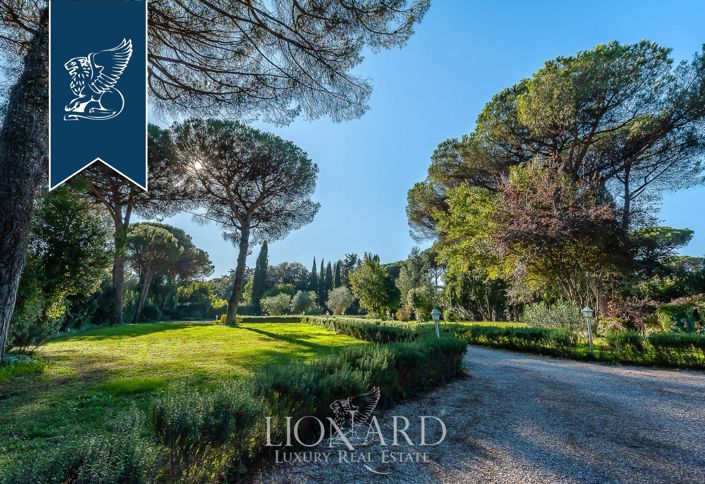 Image No.8-5 Bed Villa for sale